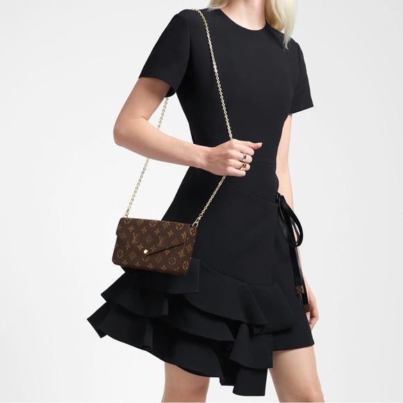 Louis Vuitton Handbags - ♥️Authentic LV FÉLICIE POCHETTE in Monogram♥️